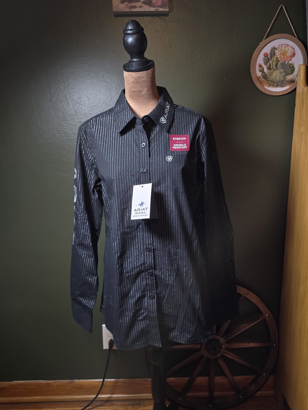 Ariat Ladies Team Kirby Stretch Black & Silver Lurex Shirt Size Fitted Large